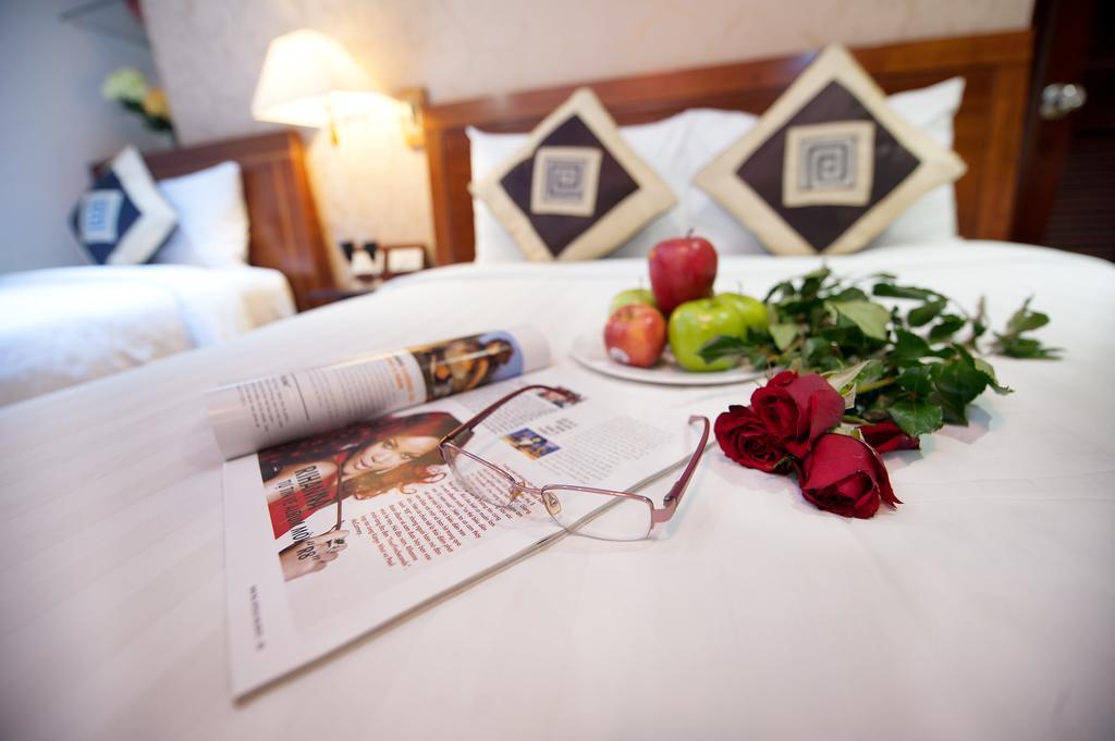 Paris Gold Hotel Хошимин Экстерьер фото